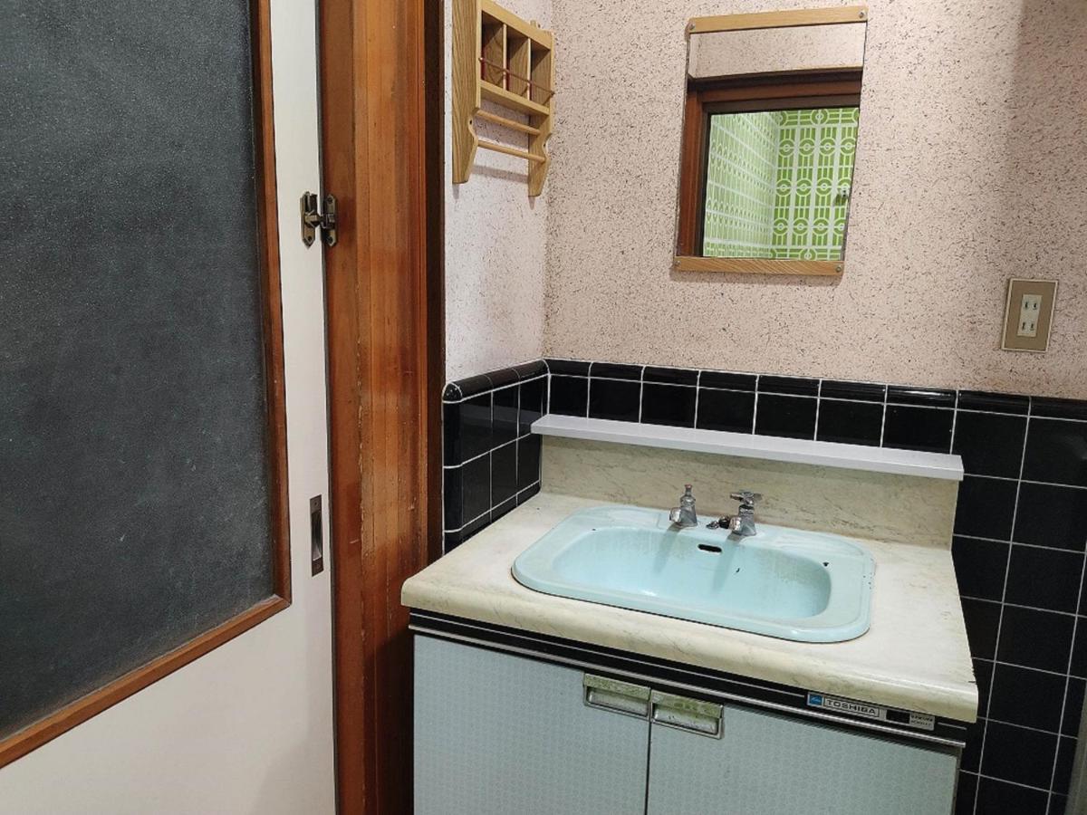 Guesthouse Kincha 駅東口 Utsunomiya Esterno foto